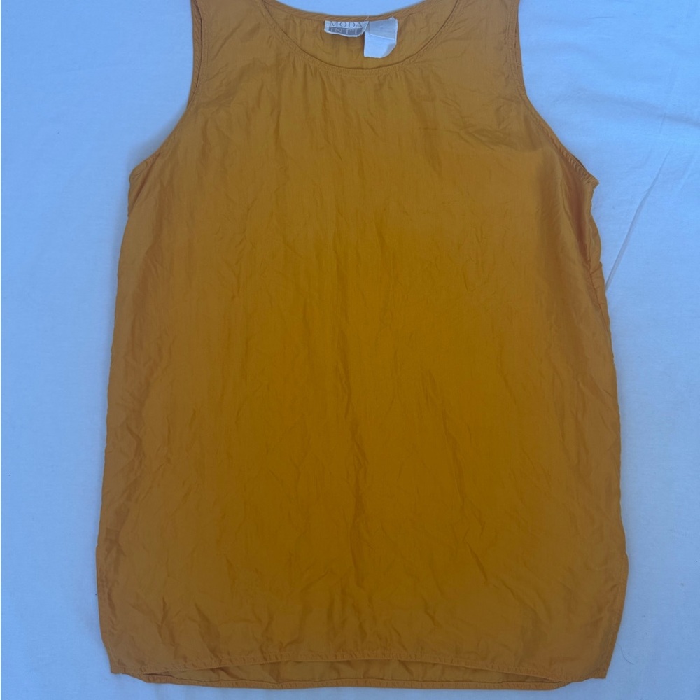 Women's Vintage 90s Early 2000s Silk Golden Yellow  Sleeveless Top